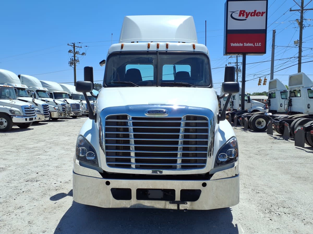 2018 Freightliner/Mercedes CASCADIA 125 775774