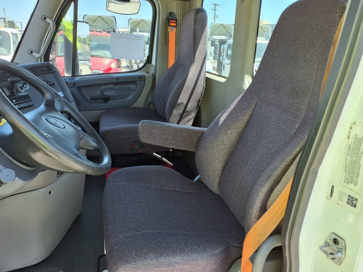 2018 Freightliner/Mercedes CASCADIA 125 775774