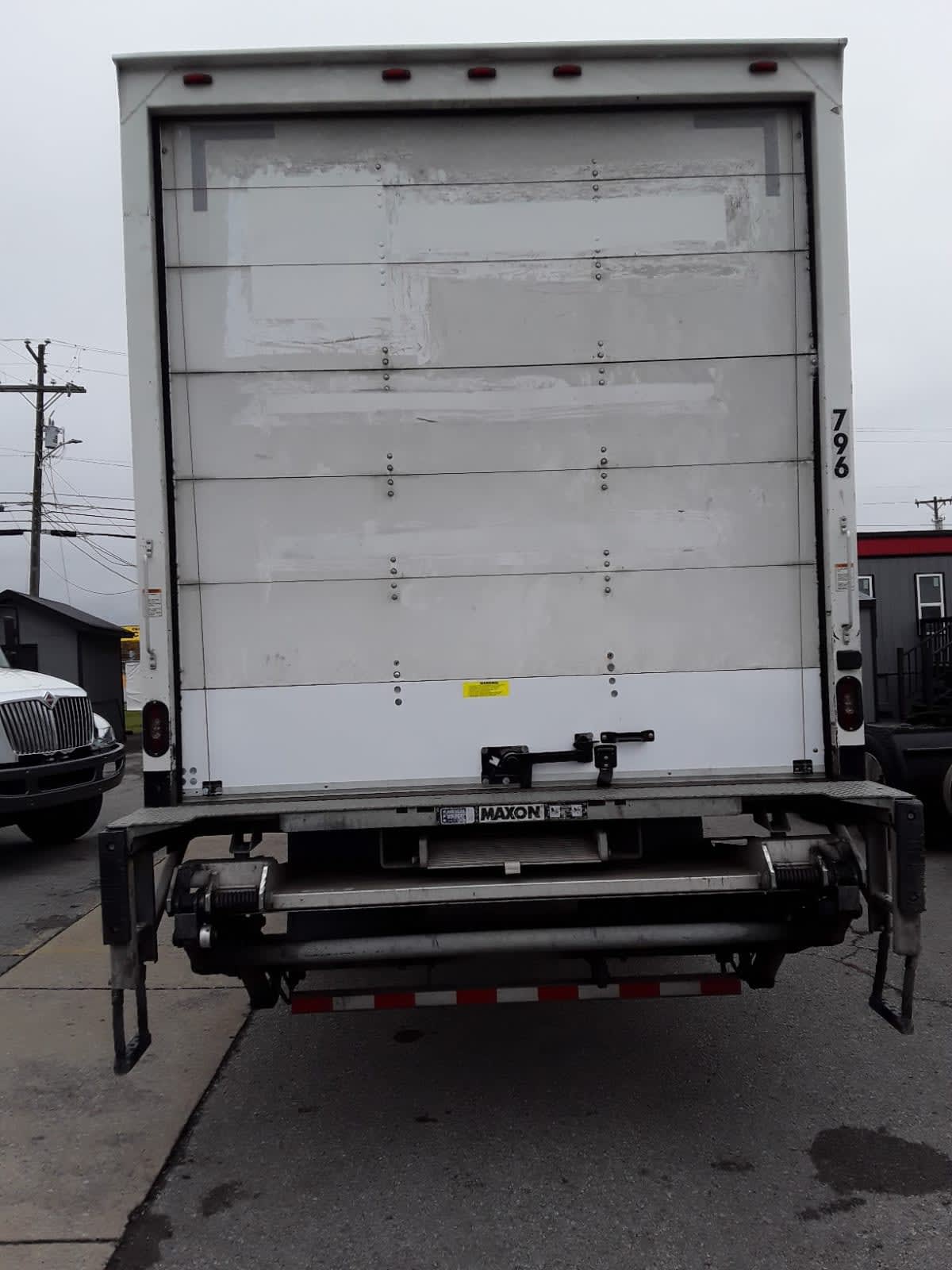 2018 Freightliner/Mercedes M2 106 775796