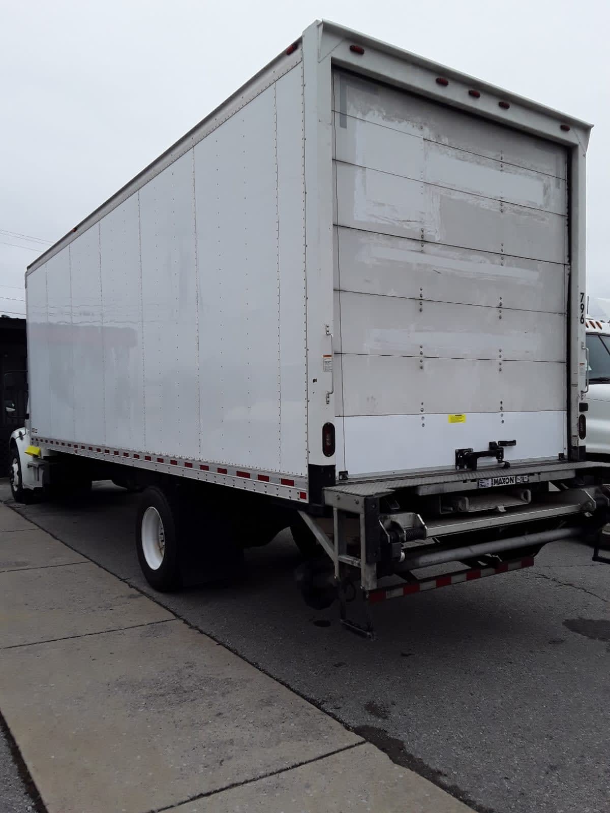 2018 Freightliner/Mercedes M2 106 775796