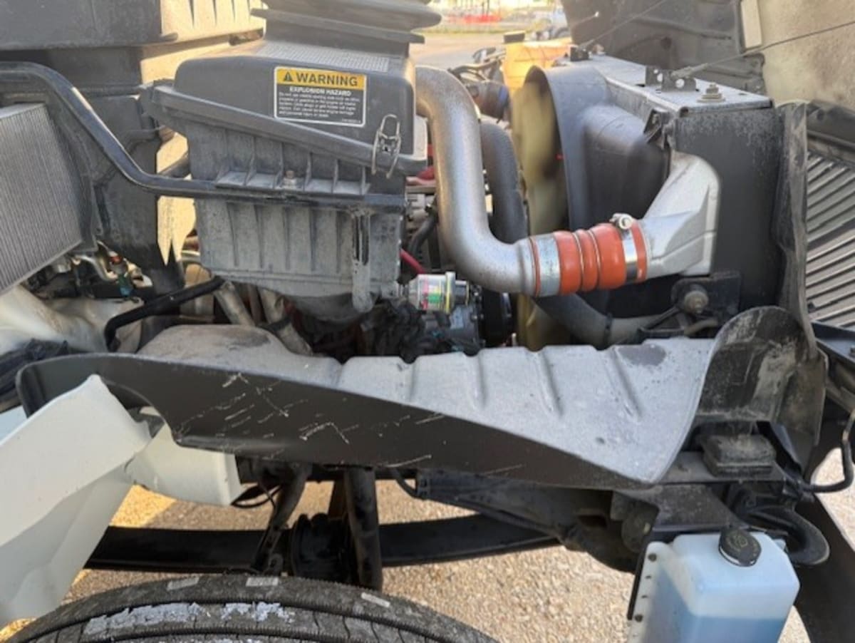 2018 Navistar International 4300 776068