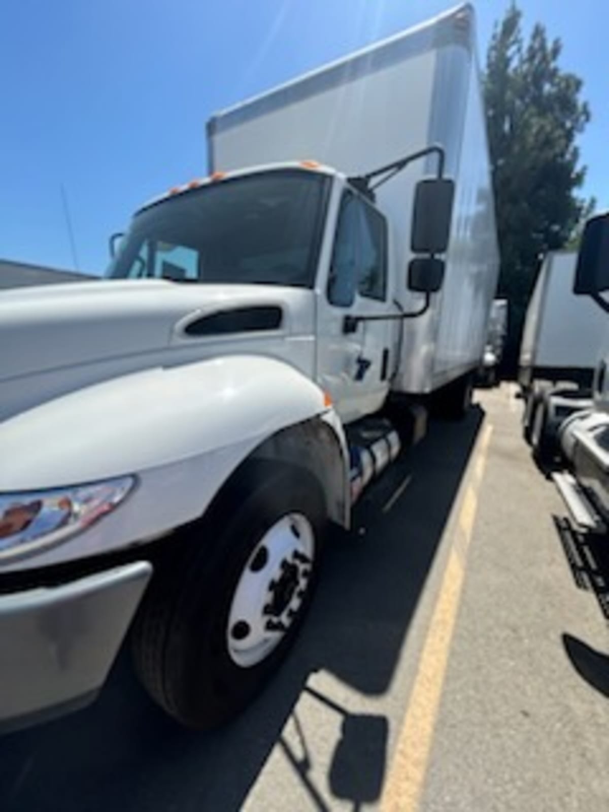 2018 Navistar International 4300 776069