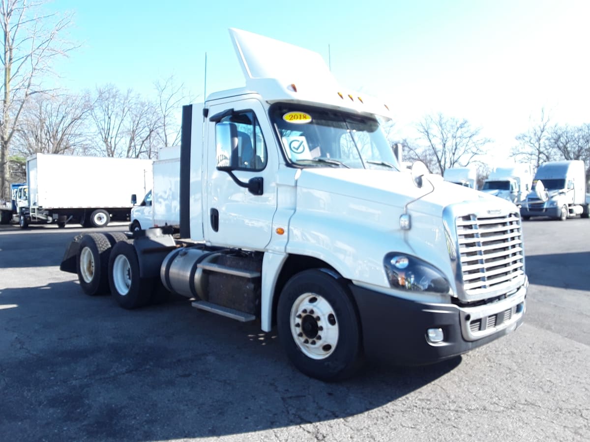 2018 Freightliner/Mercedes CASCADIA 125 776144