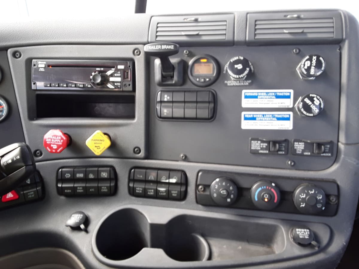 2018 Freightliner/Mercedes CASCADIA 125 776145