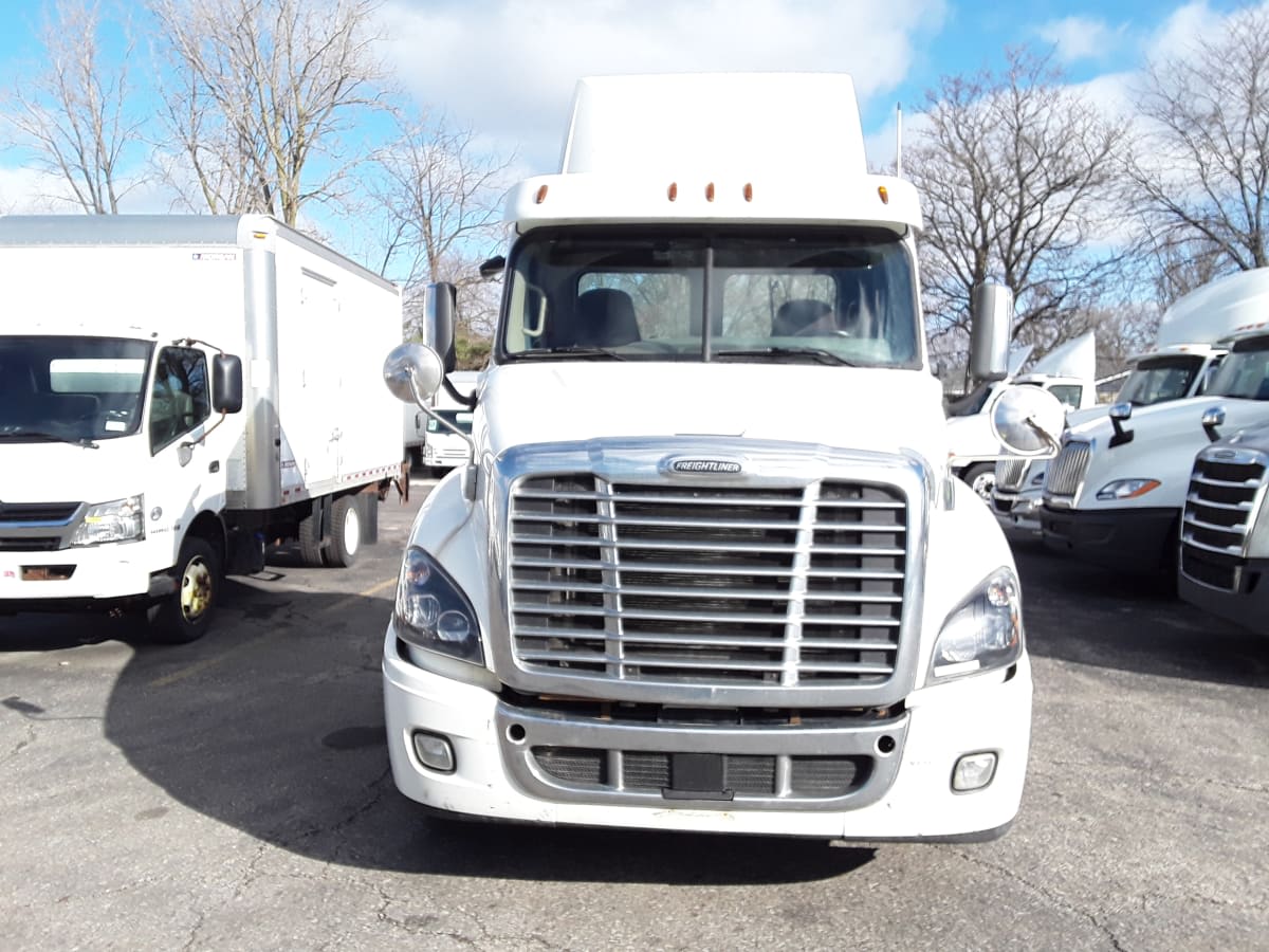 2018 Freightliner/Mercedes CASCADIA 125 776145