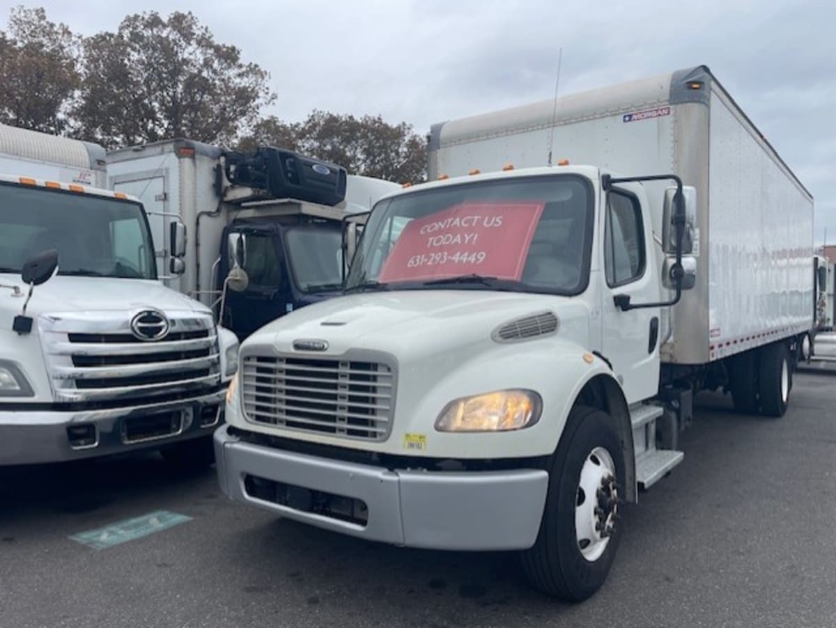 2018 Freightliner/Mercedes M2 106 776261 2018 Freightliner/Mercedes M2 106 776261