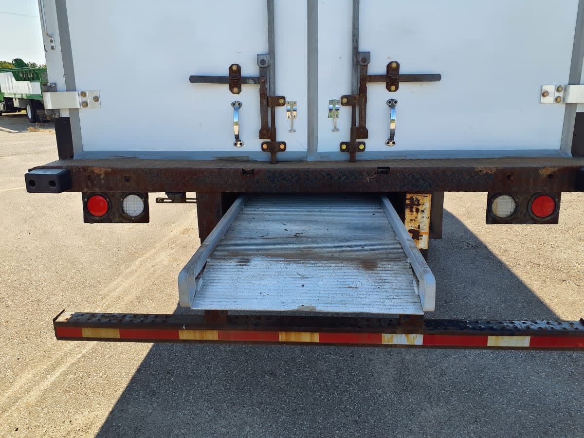 2018 Freightliner M2 106 776458