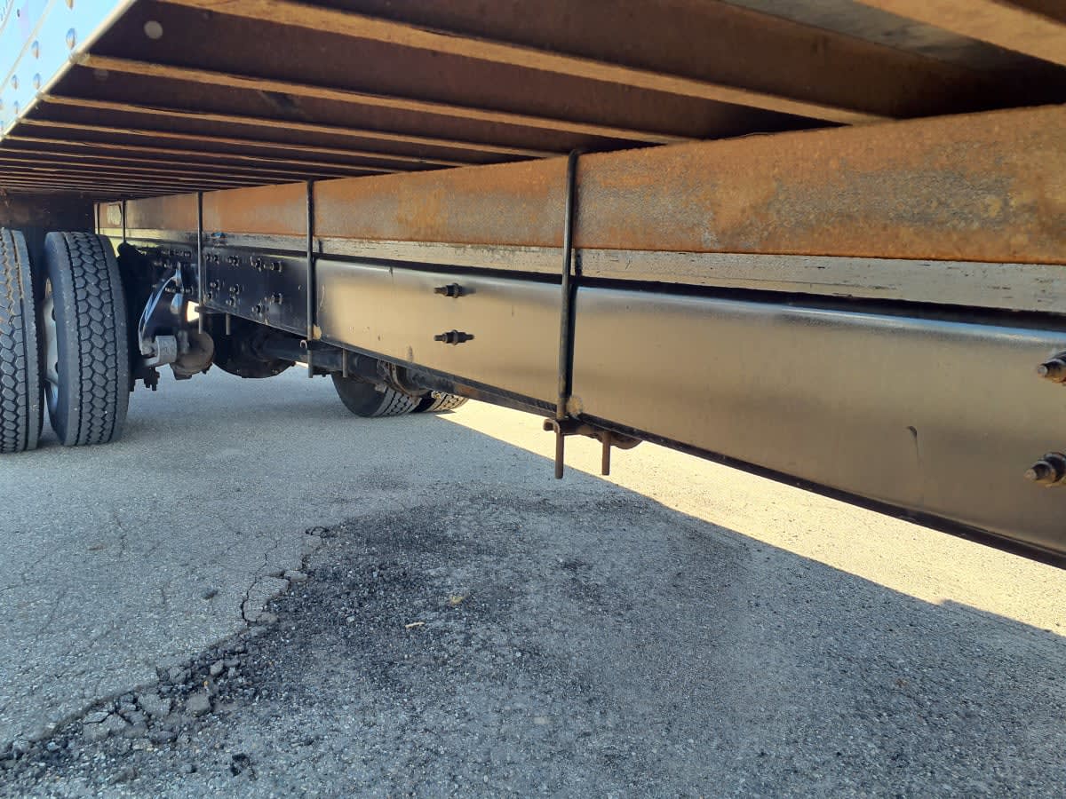 2018 Freightliner M2 106 776458