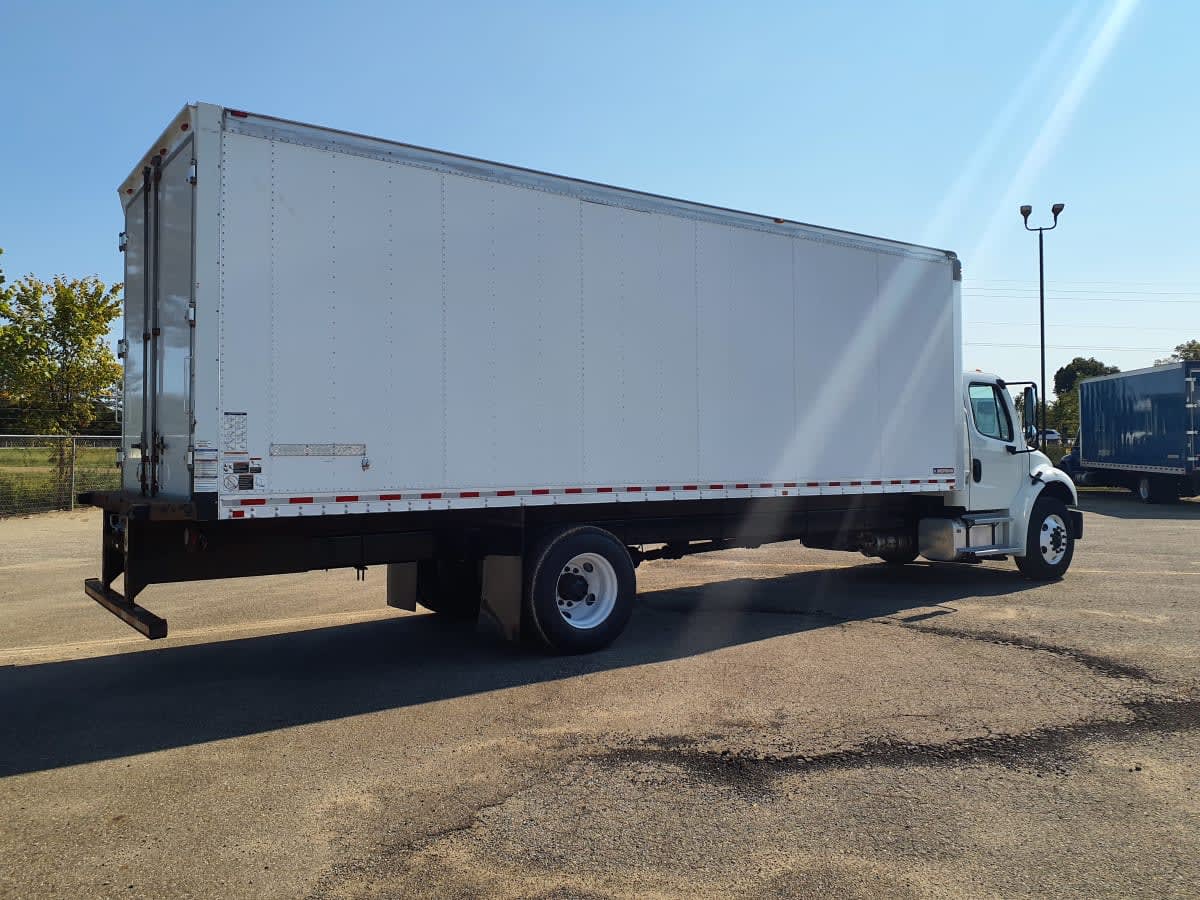 2018 Freightliner M2 106 776458