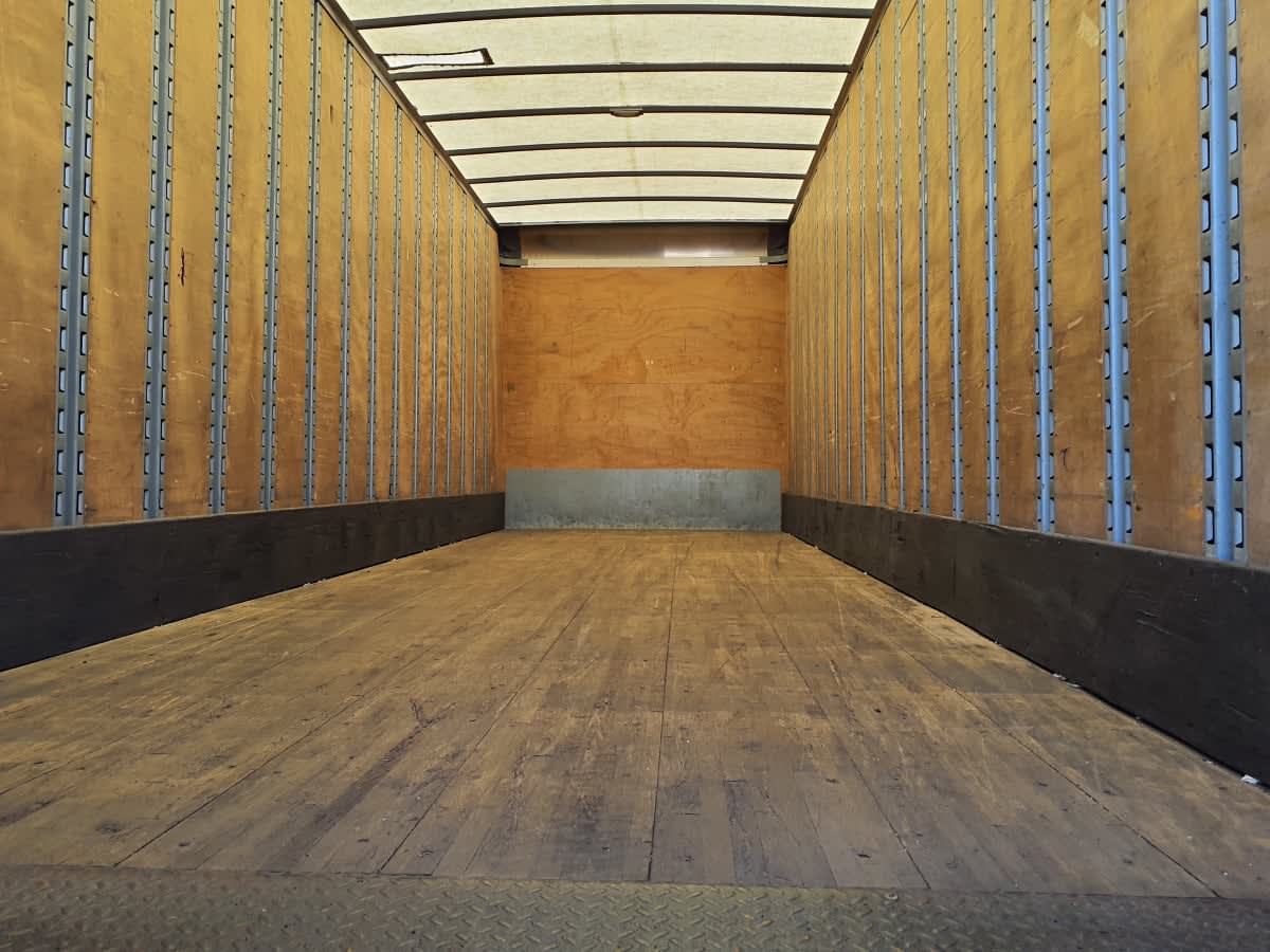 2018 Freightliner M2 106 776458