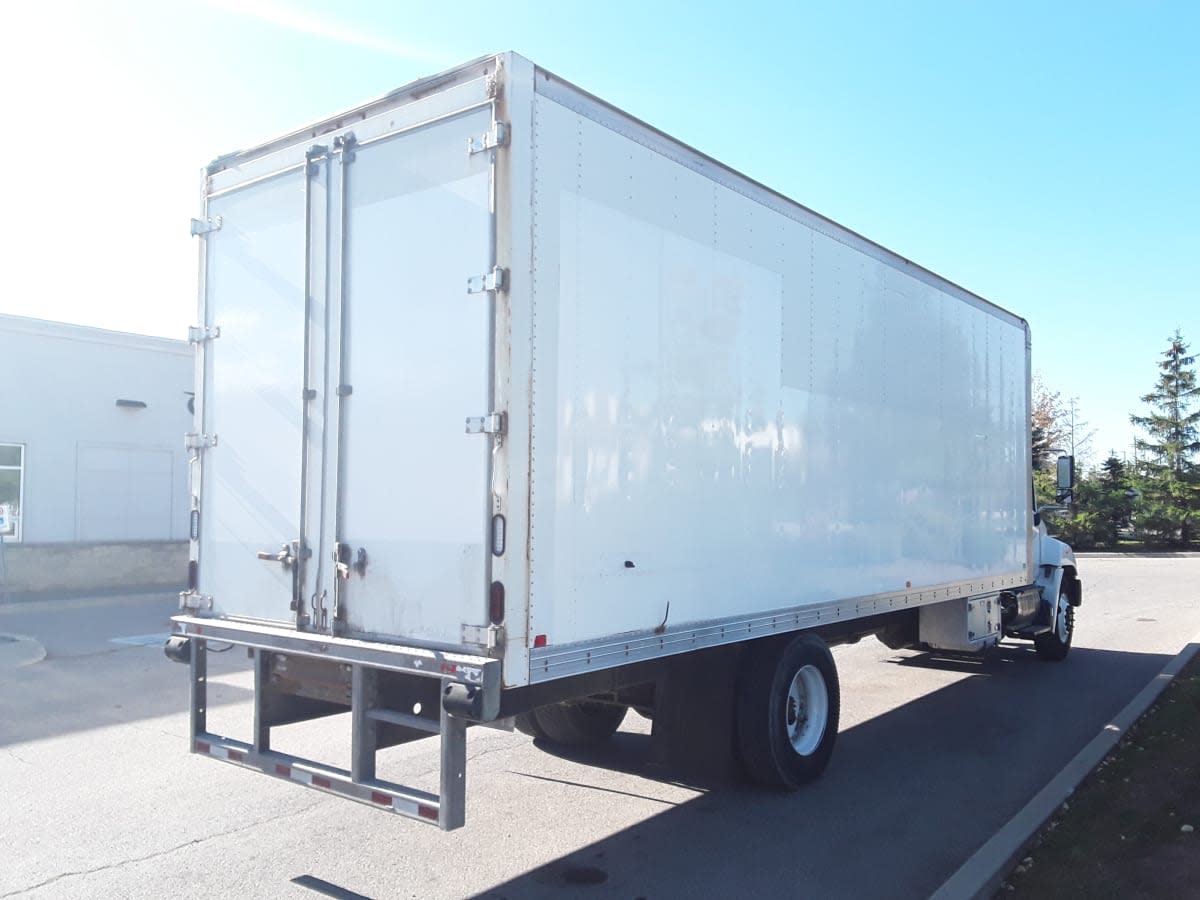 2018 Hino 268 776571
