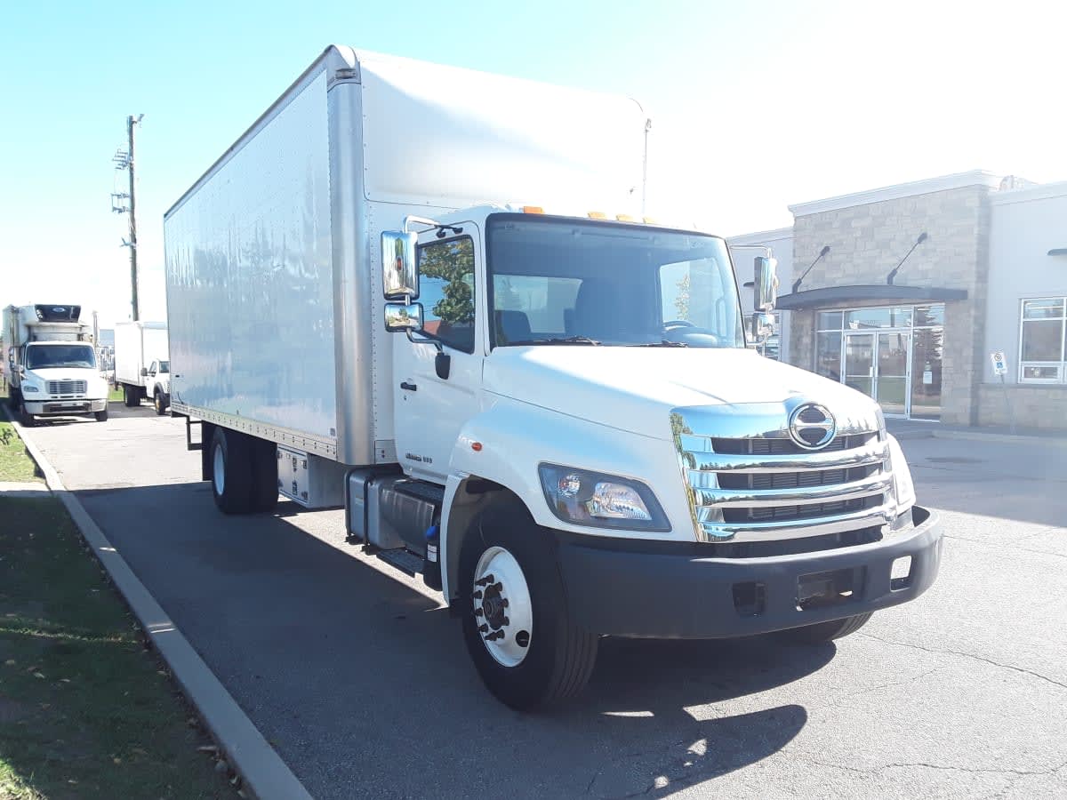 2018 Hino 268 776571