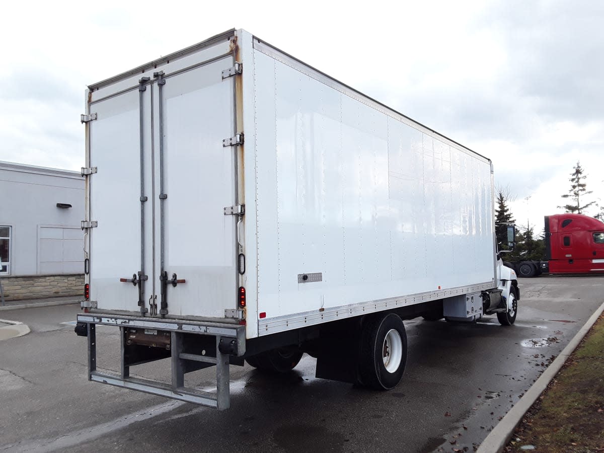 2018 Hino HINO 338 776587