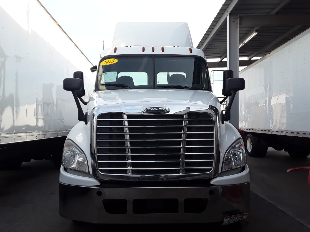 2018 Freightliner - image 2