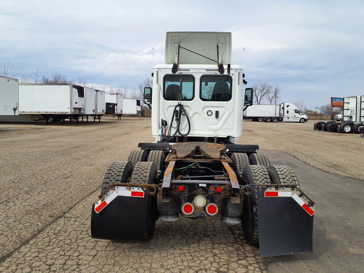 2018 Freightliner/Mercedes CASCADIA 125 776811