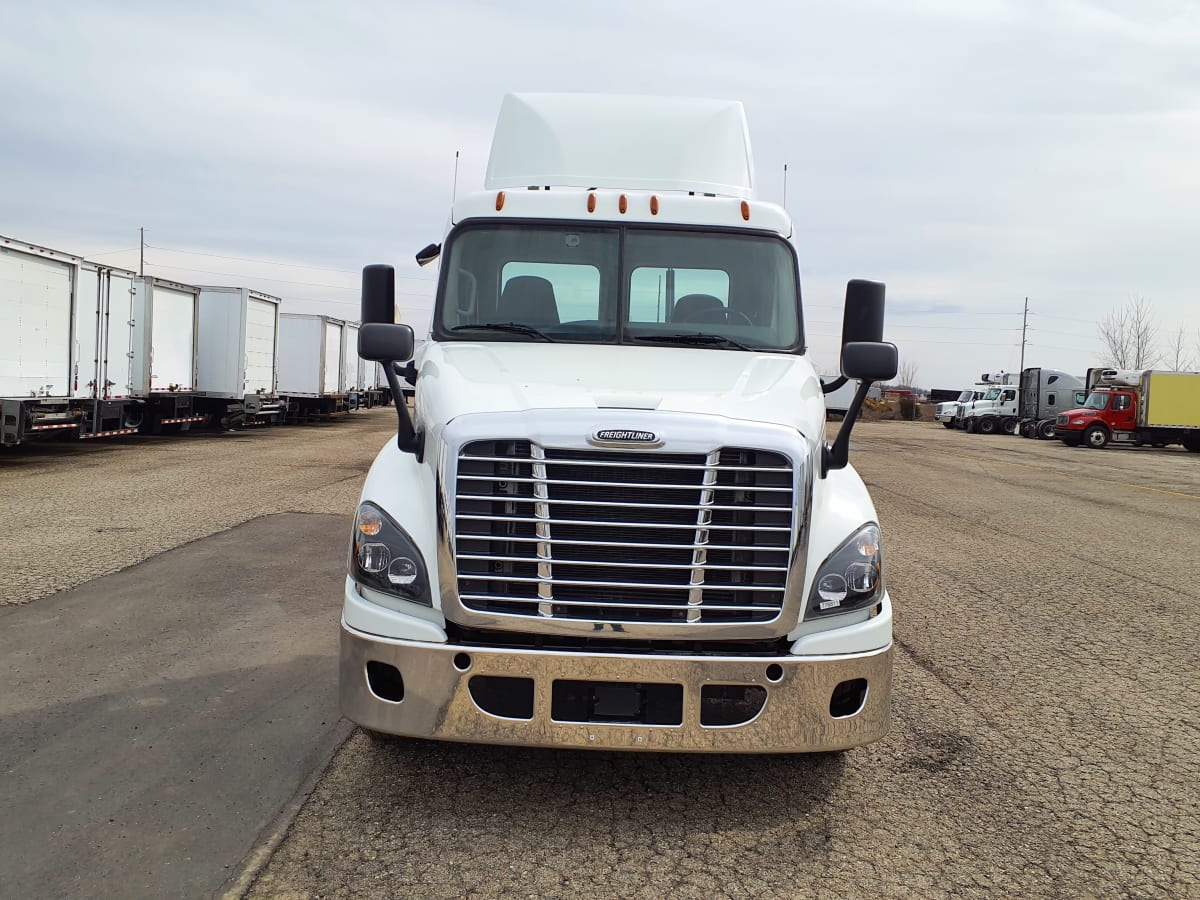 2018 Freightliner/Mercedes CASCADIA 125 776811