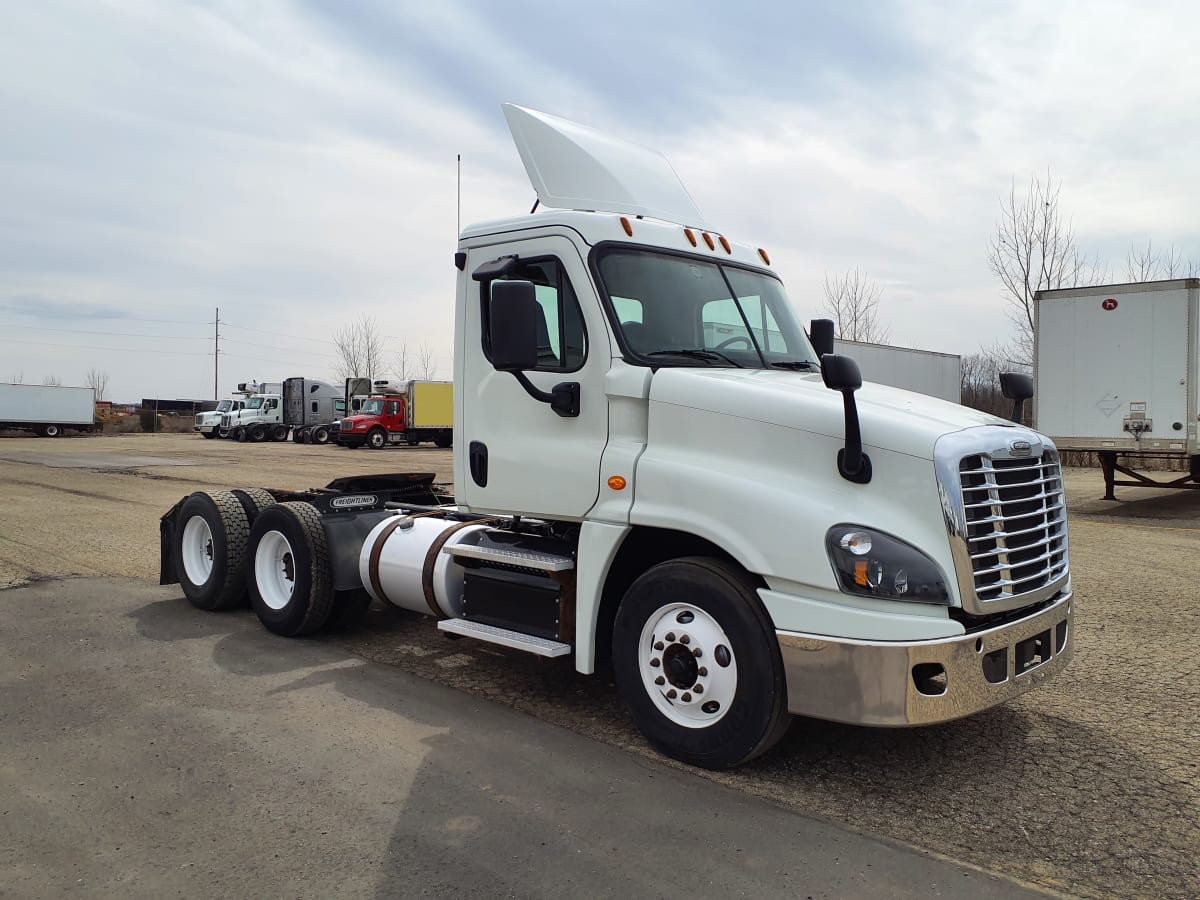 2018 Freightliner/Mercedes CASCADIA 125 776811