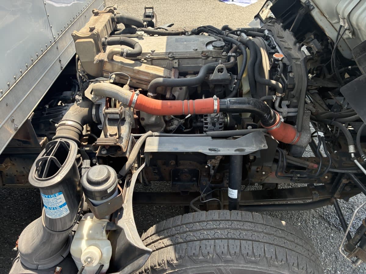 2018 Isuzu NPR HD 776944