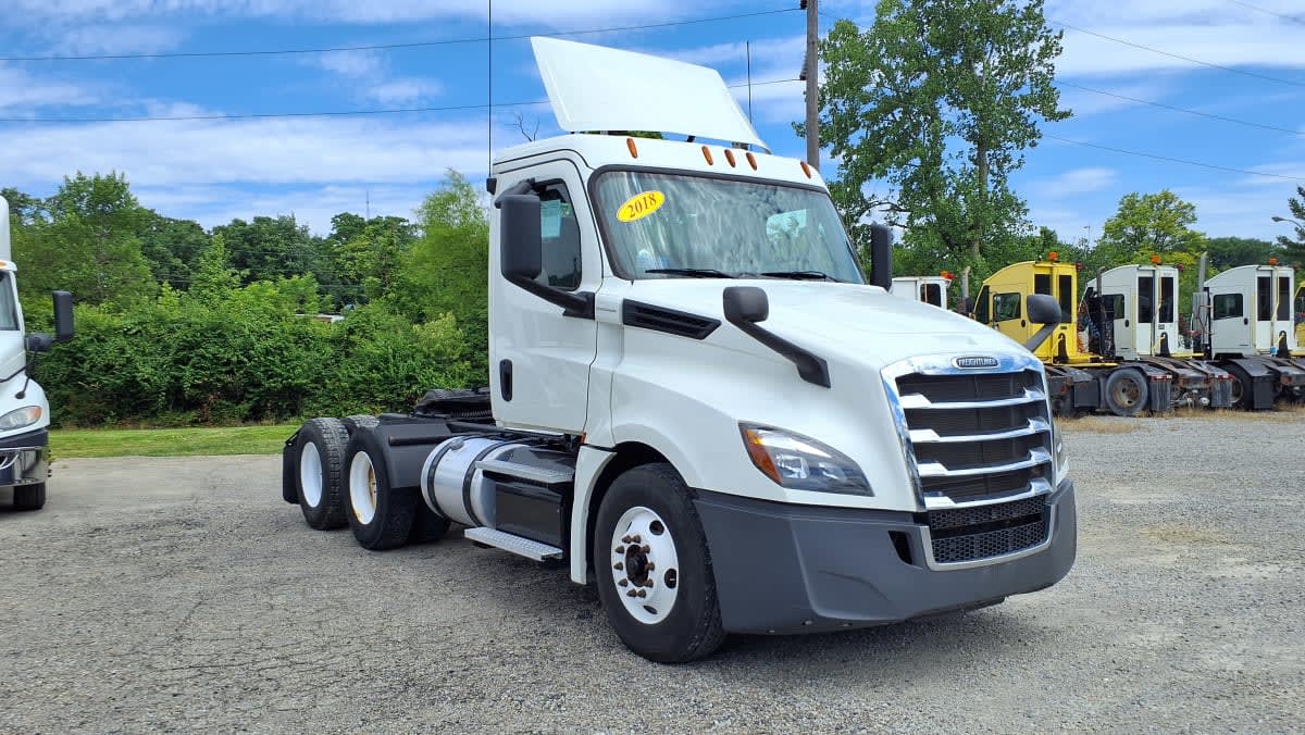 2018 Freightliner/Mercedes NEW CASCADIA PX12664 776949