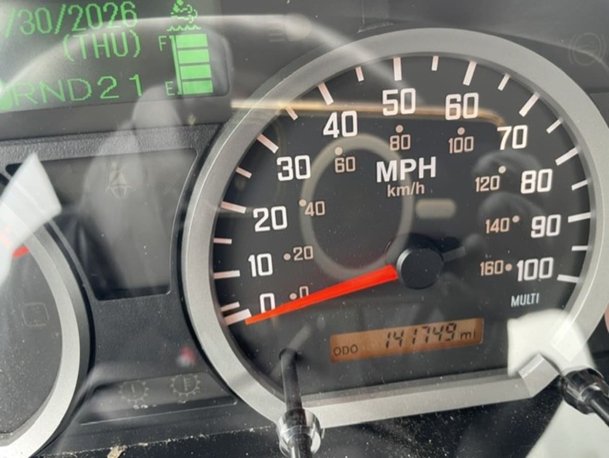 2018 Isuzu NPR HD 777025