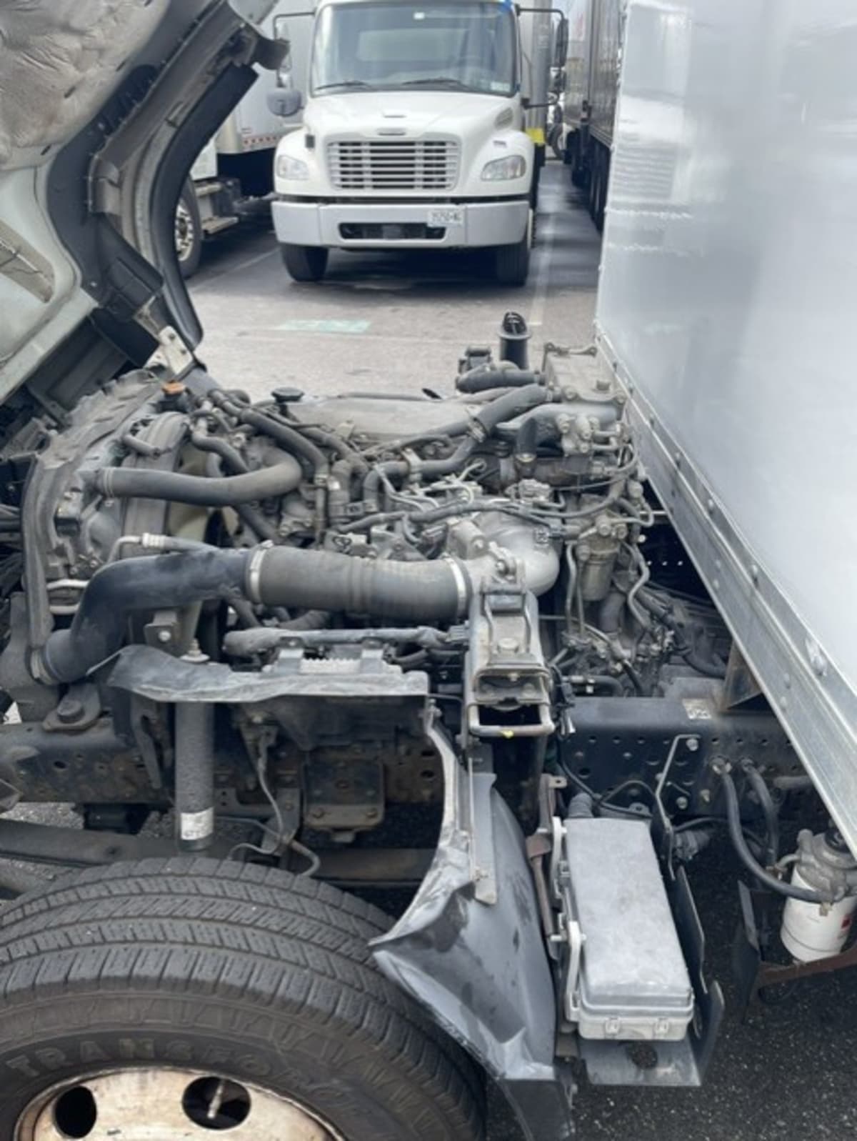 2018 Isuzu NPR HD 777025