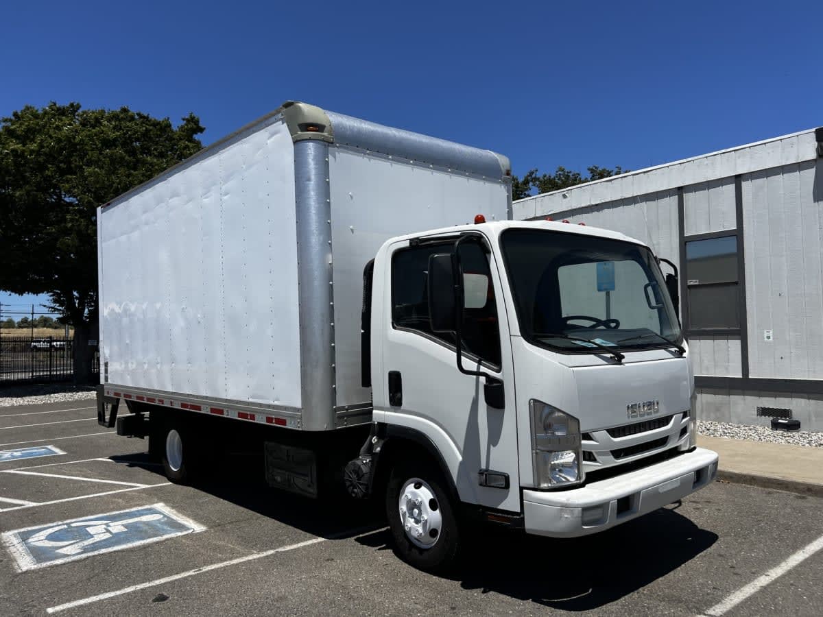 2018 Isuzu NPR HD 777028