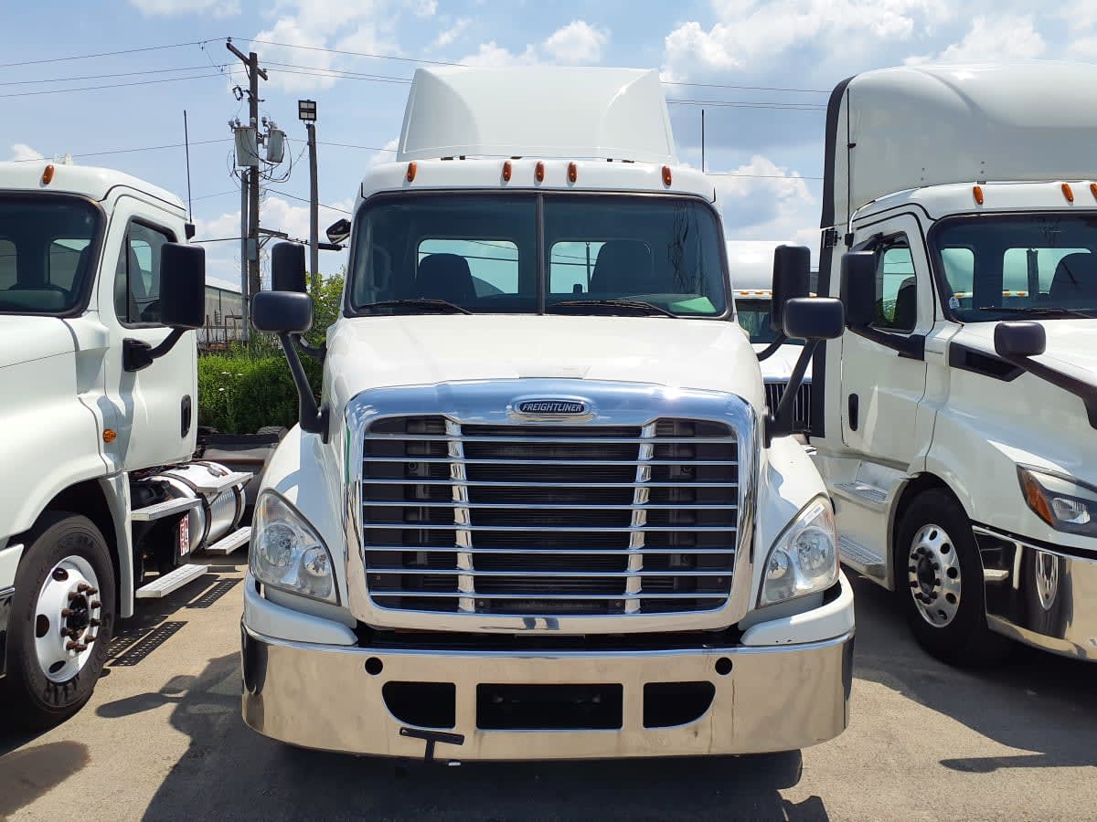 2018 Freightliner CASCADIA 125 777117