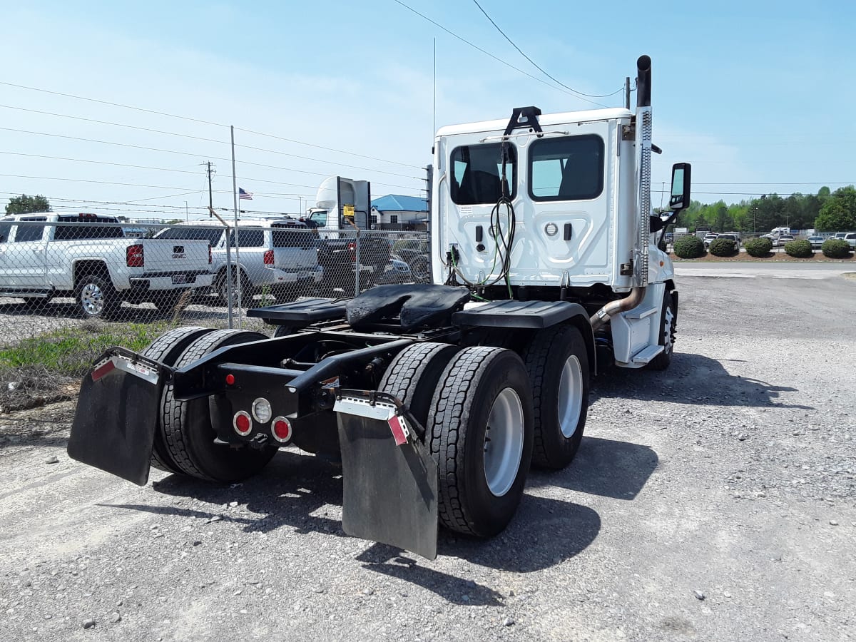 2018 Freightliner/Mercedes CASCADIA 125 777225