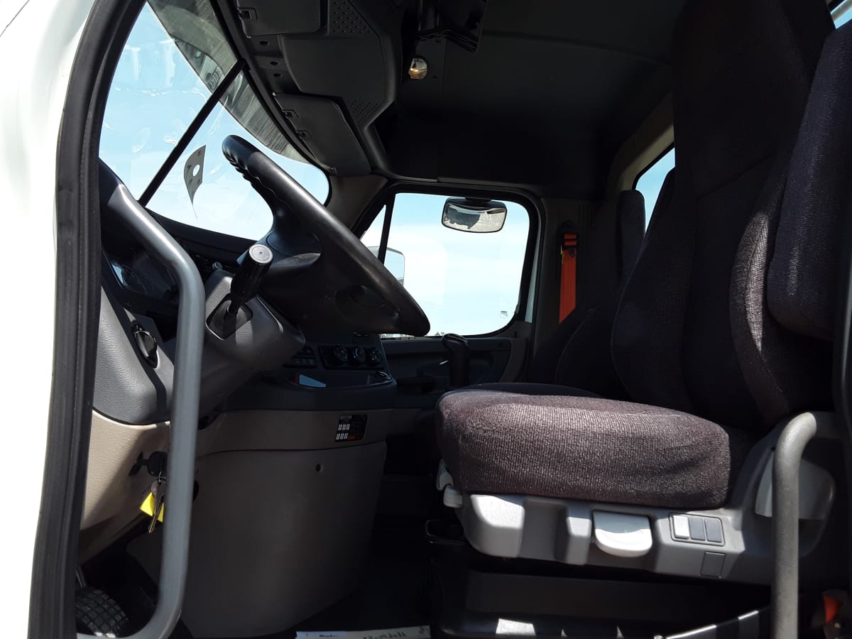 2018 Freightliner/Mercedes CASCADIA 125 777225