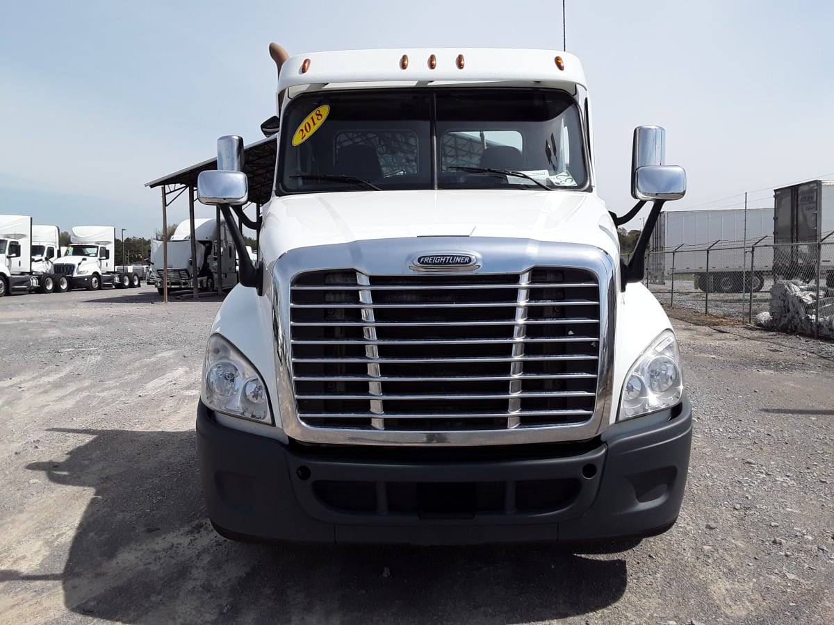 2018 Freightliner/Mercedes CASCADIA 125 777227