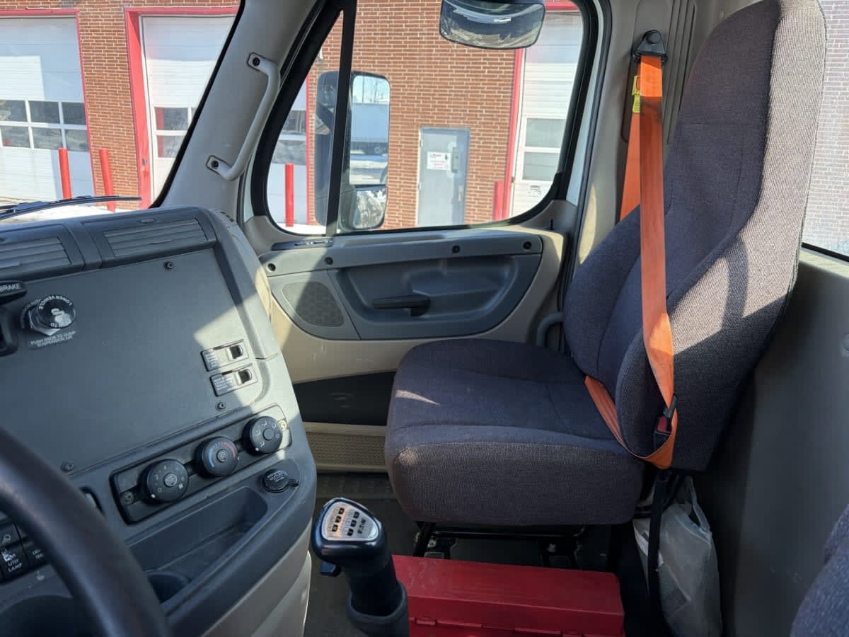 2018 Freightliner/Mercedes CASCADIA 125 777468