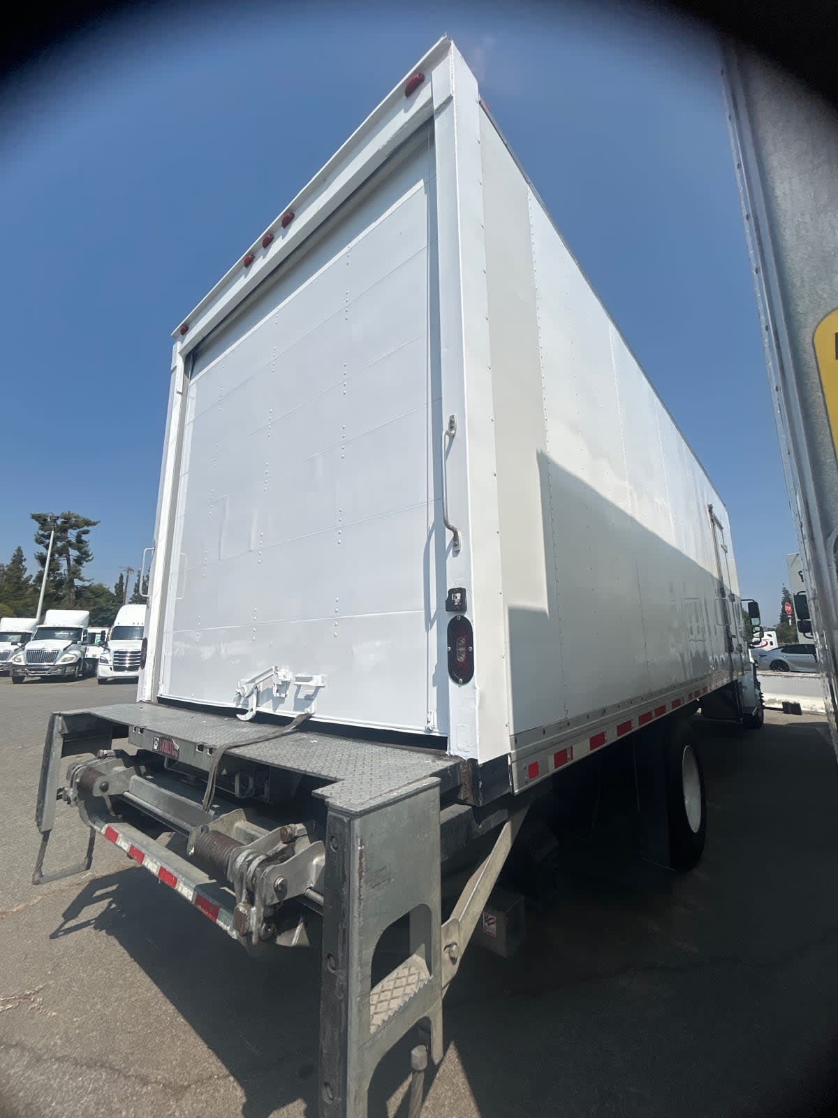 2018 Freightliner M2 106 777485