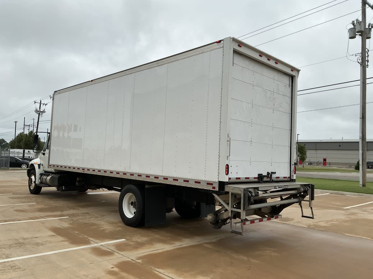 2018 Navistar International 4300 777689