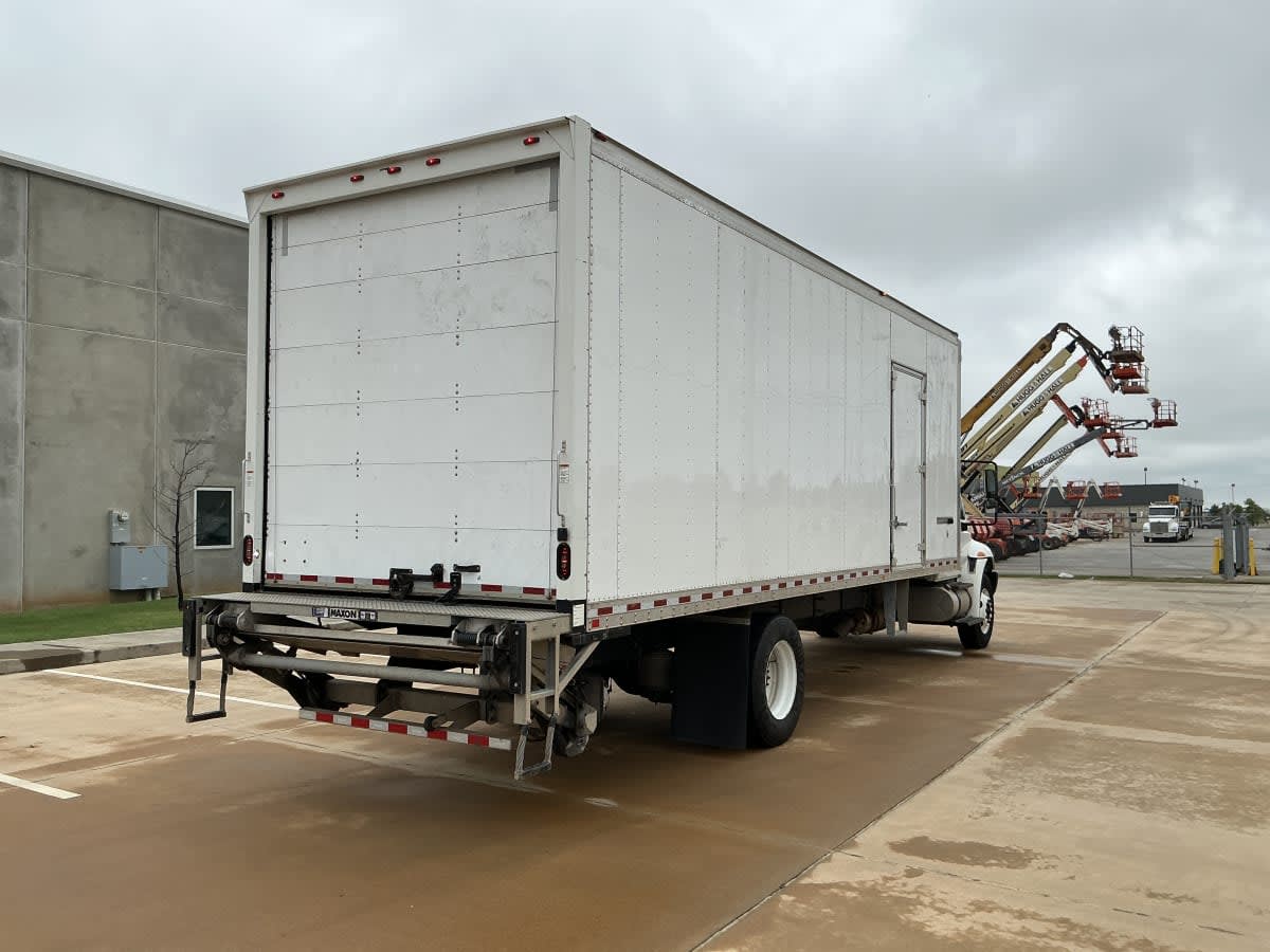 2018 Navistar International 4300 777689