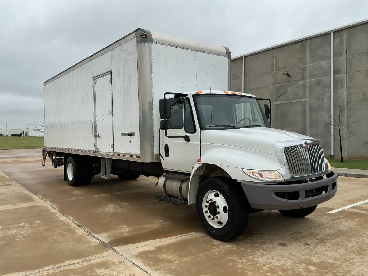 2018 Navistar International 4300 777689
