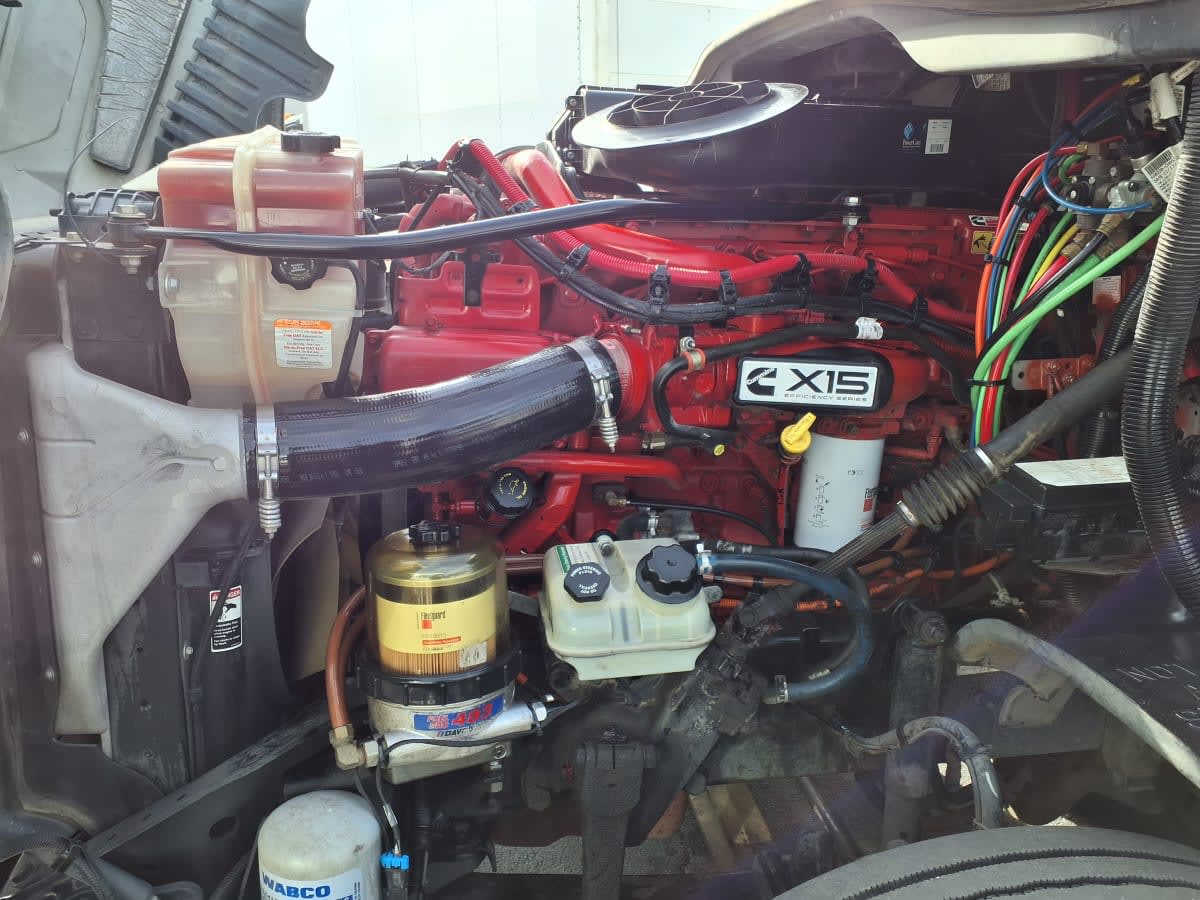 2018 Freightliner - image 8