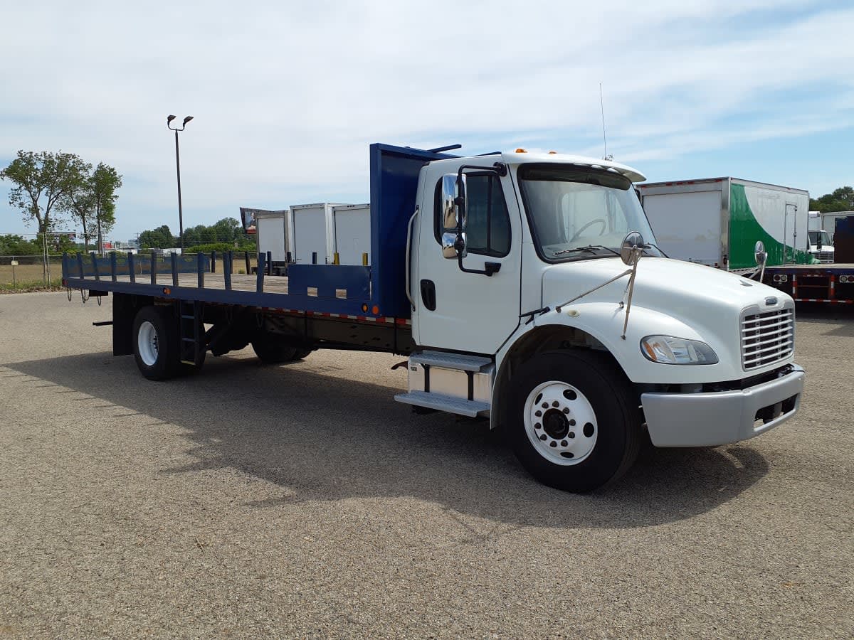 2018 Freightliner/Mercedes M2 106 777833