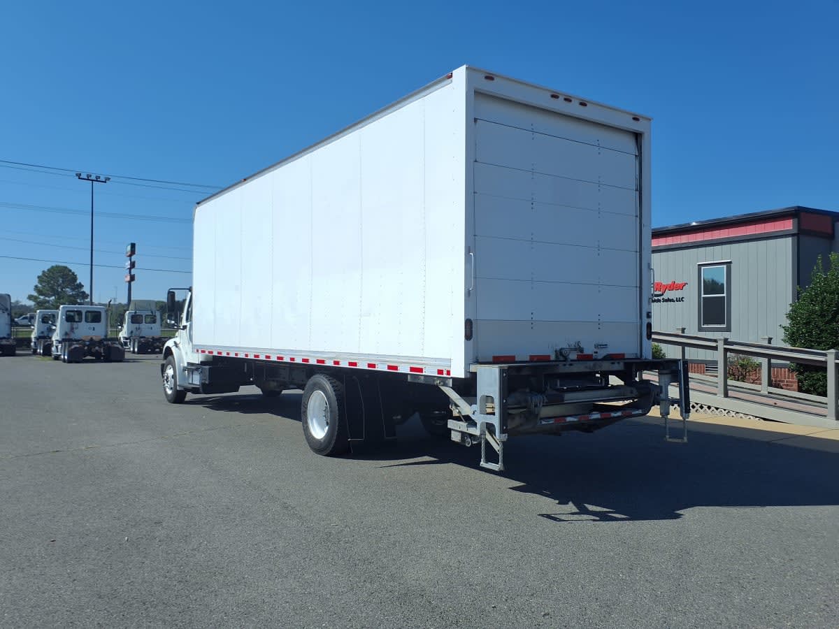 2018 Freightliner M2 106 in North Little Rock, AR — photo 6