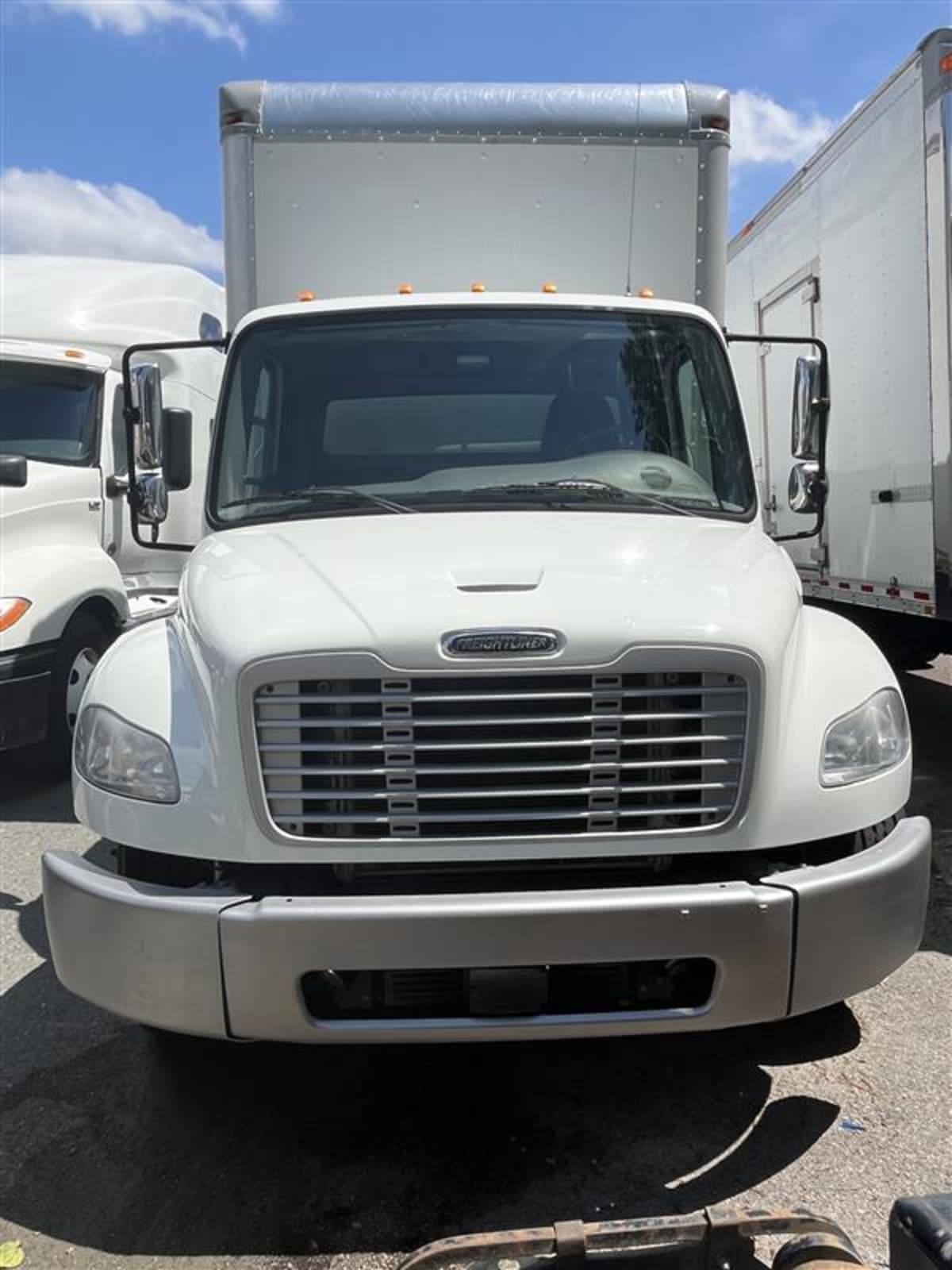 2018 Freightliner M2 106 777847