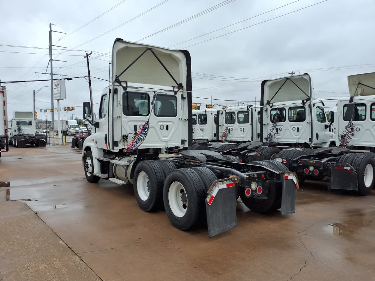 2018 Freightliner/Mercedes CASCADIA 125 778013