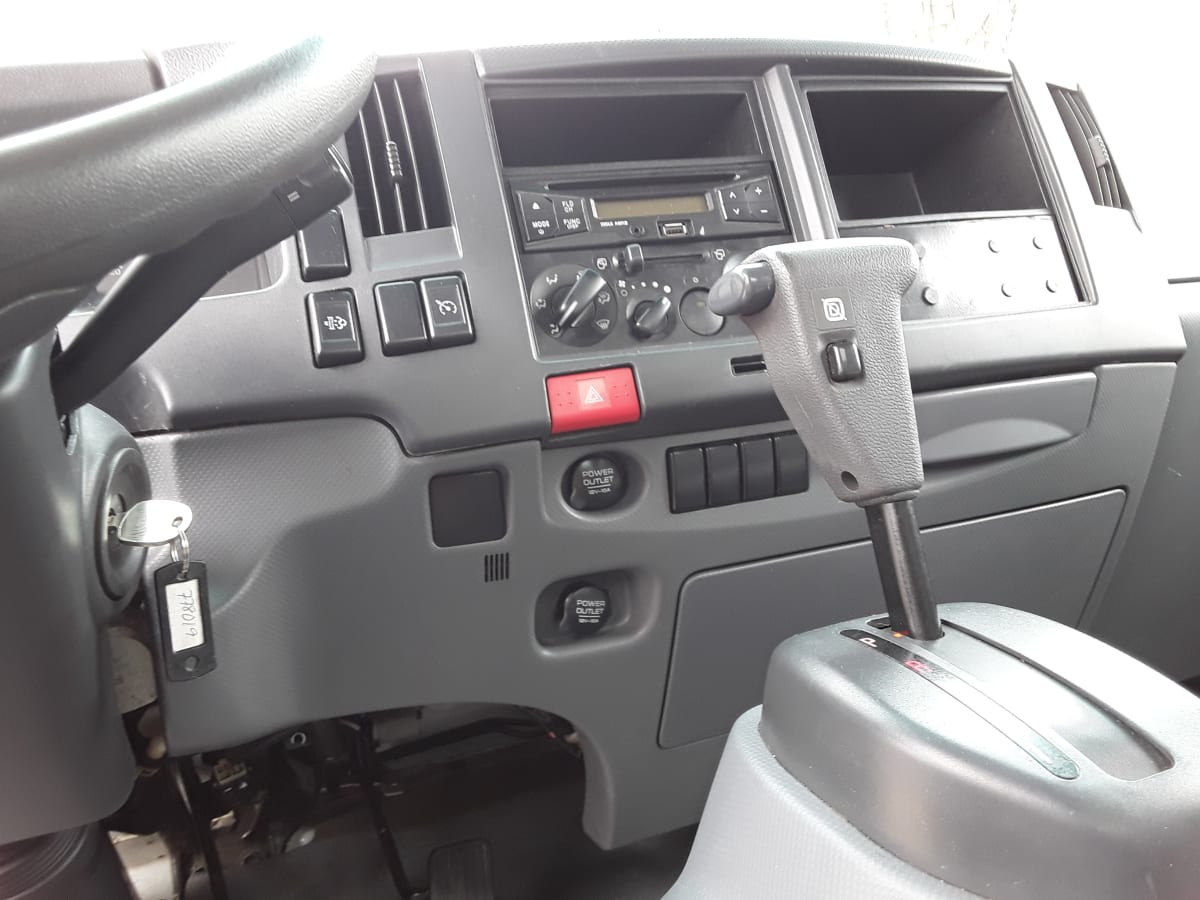 2018 Isuzu NPR 778019