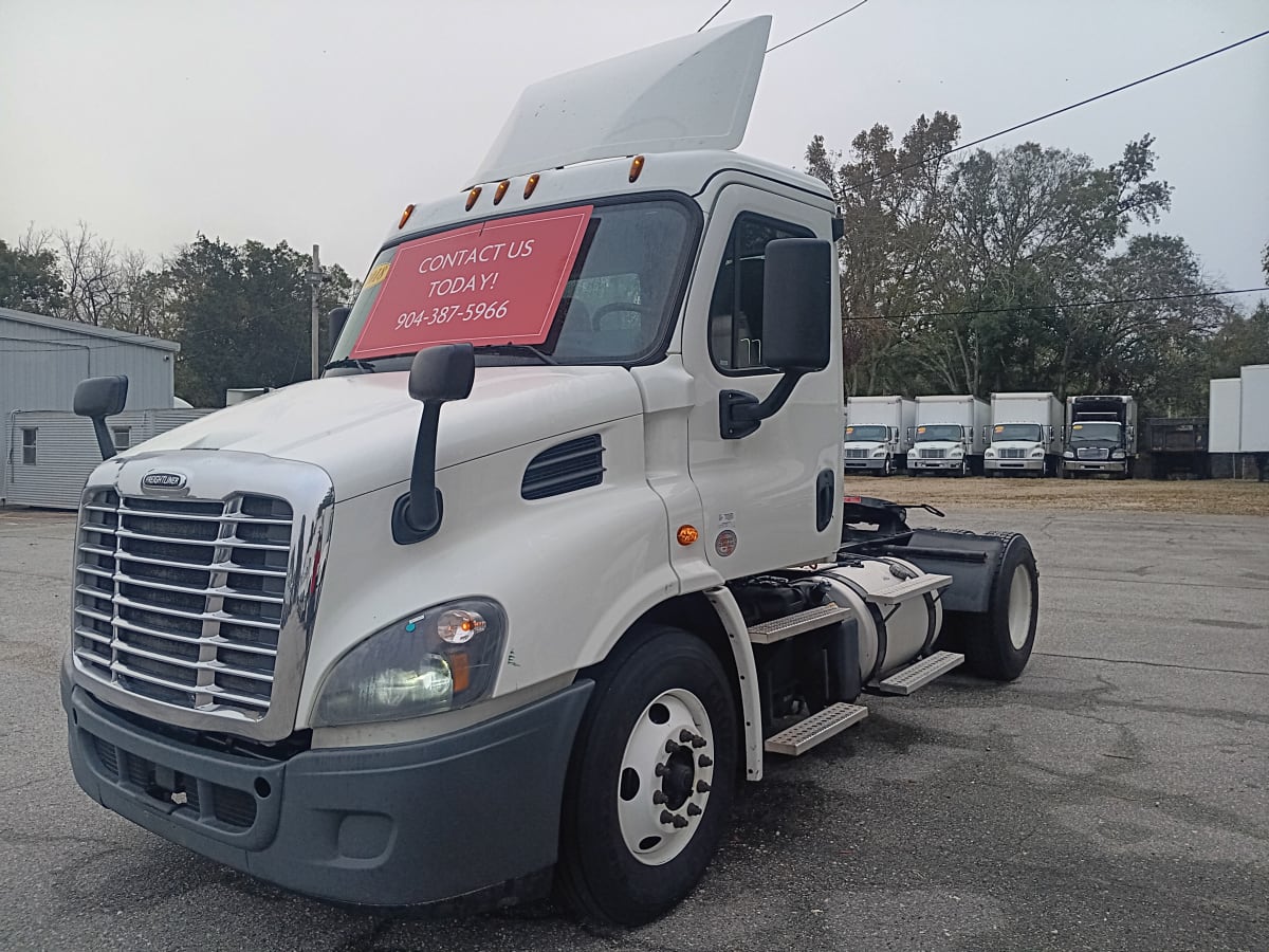 2018 Freightliner - image 2