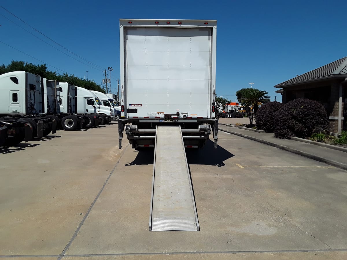 2018 Freightliner/Mercedes M2 106 778306