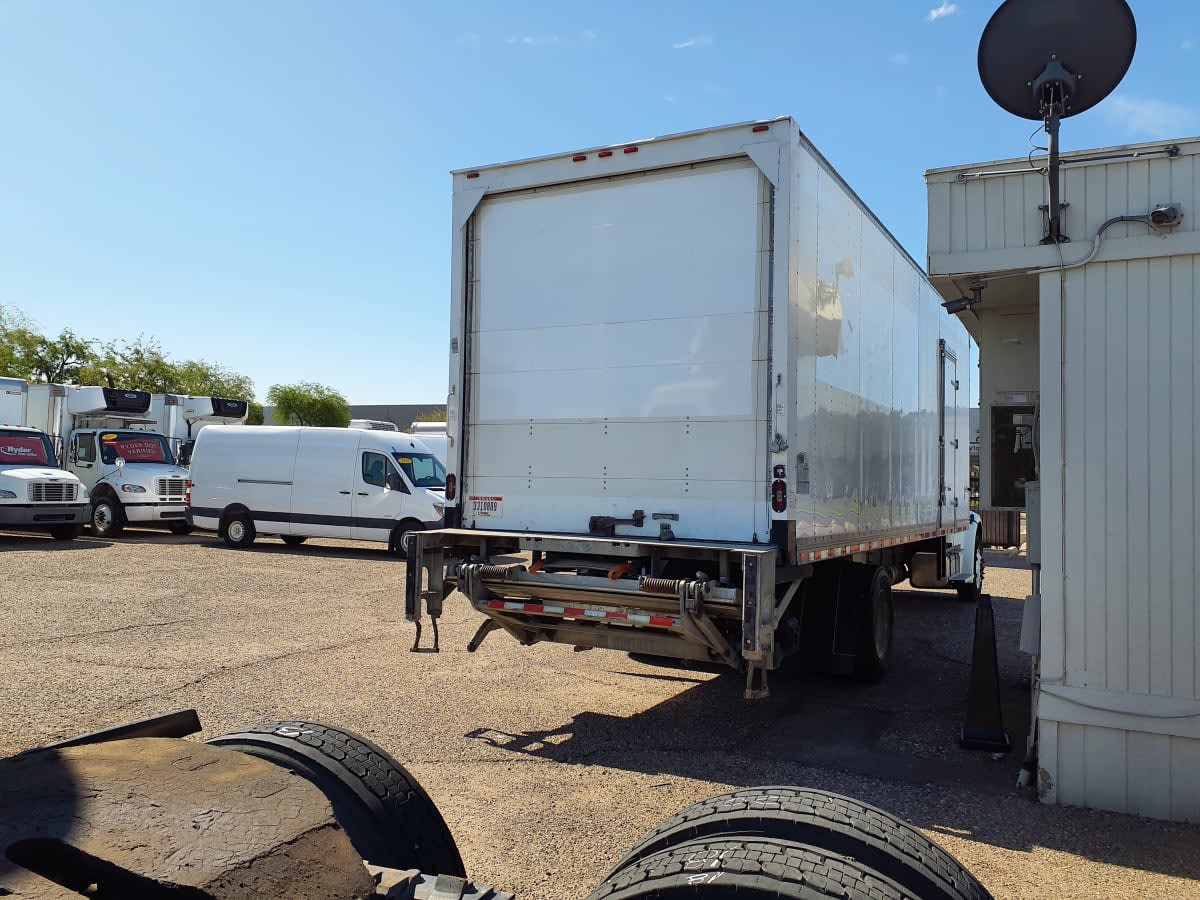 2018 Freightliner M2 106 778312