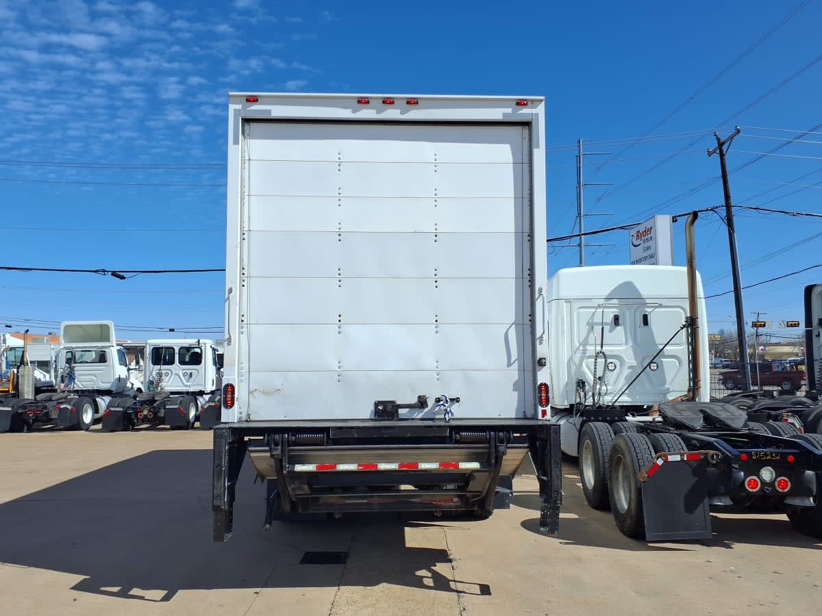 2018 Freightliner/Mercedes M2 106 778495