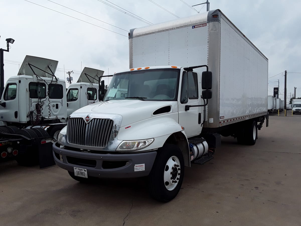 2018 Navistar International 4300 778533