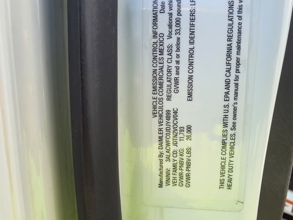 2018 Freightliner M2 106 778639