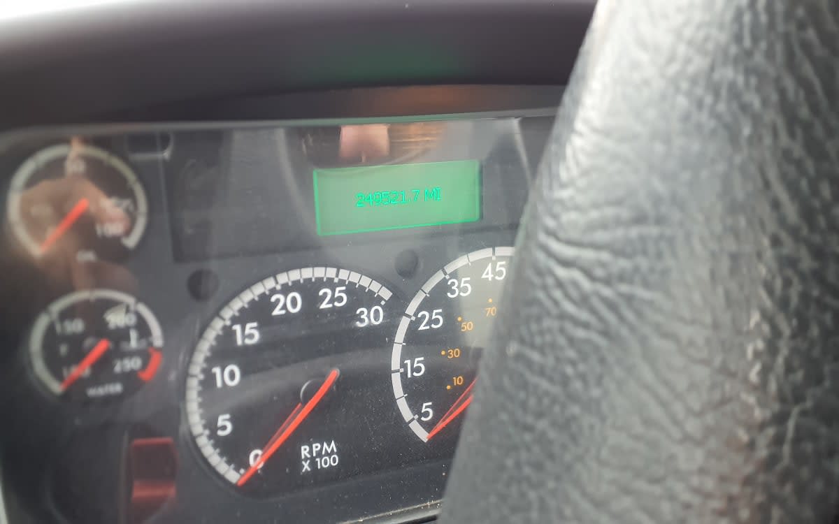 2018 Freightliner M2 106 - image 10