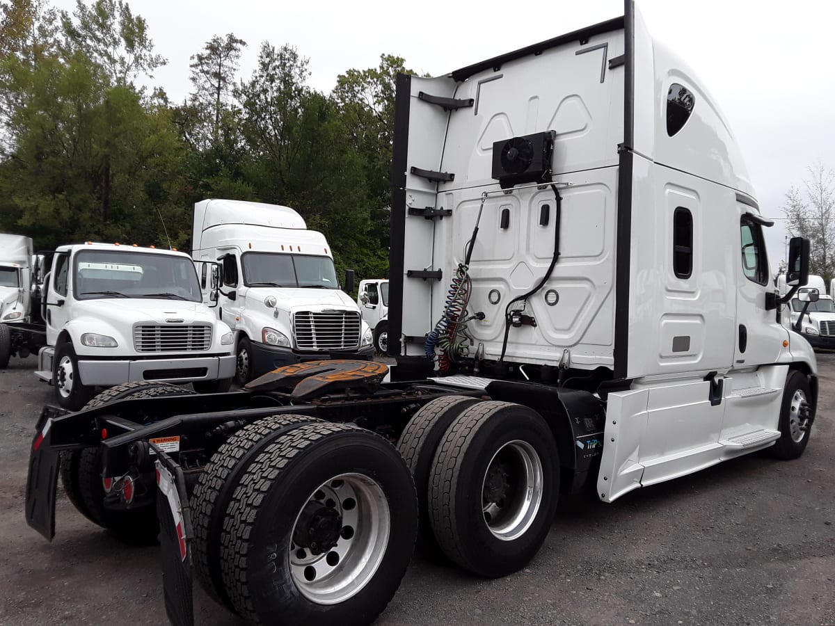 2018 Freightliner/Mercedes CASCADIA 125 778809