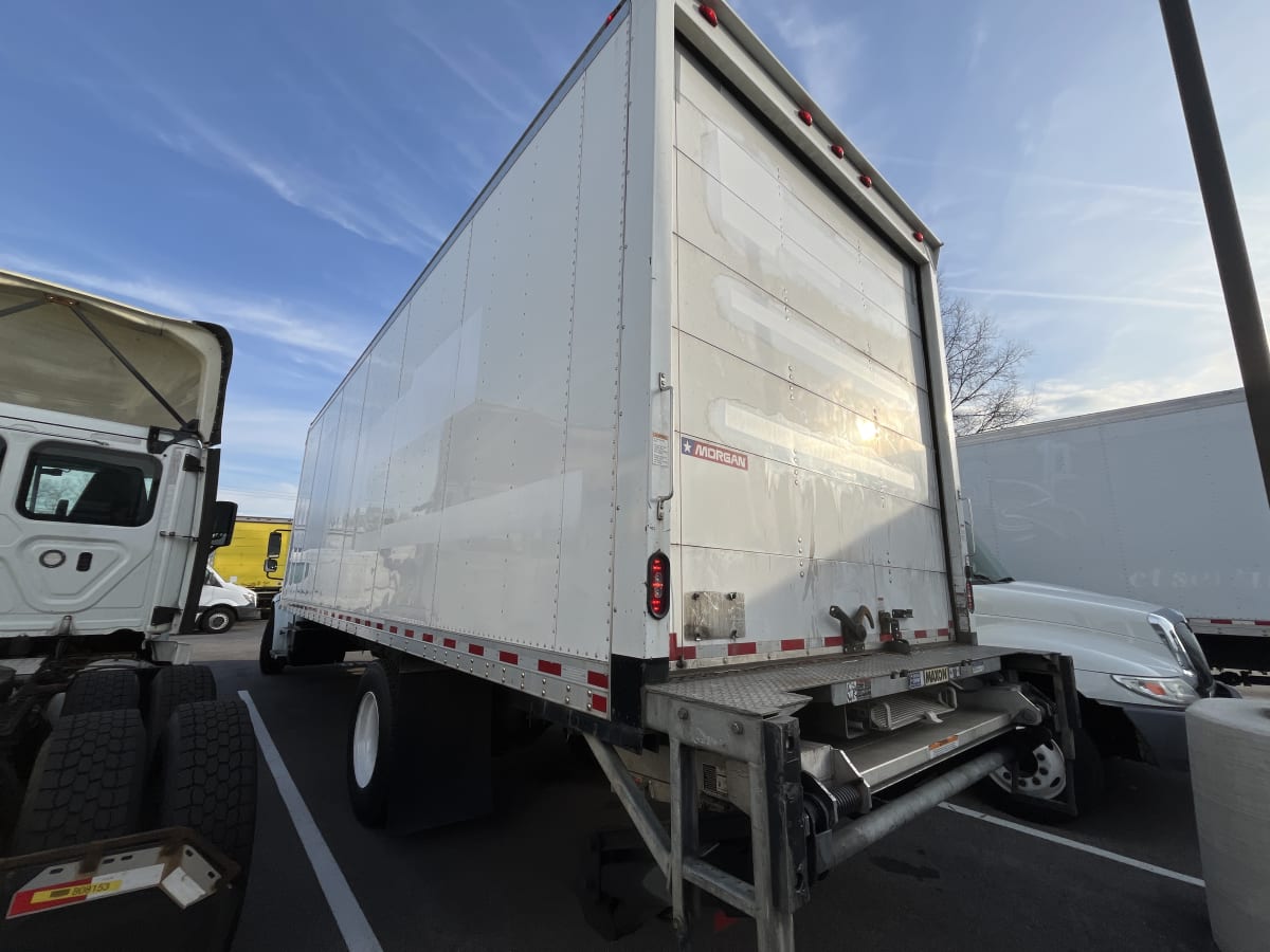 2018 Freightliner/Mercedes M2 106 779029